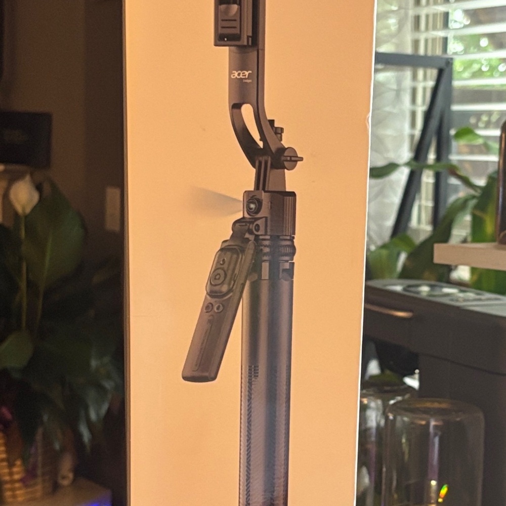 Acer AI Face Tracking Stand